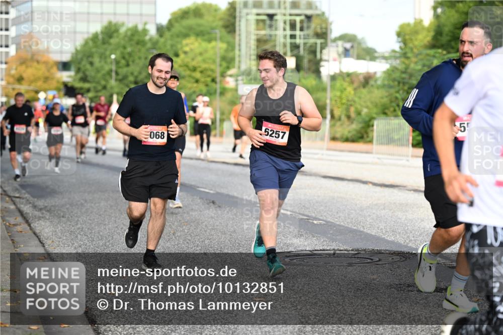 06.09.2026 - CURREX Alsterlauf Dr. Thomas Lammeyer http://msf.ph/oto/10132851 06.09.2026 09:57:15 Laufen 068, 5257, 5 meine-sportfotos.de