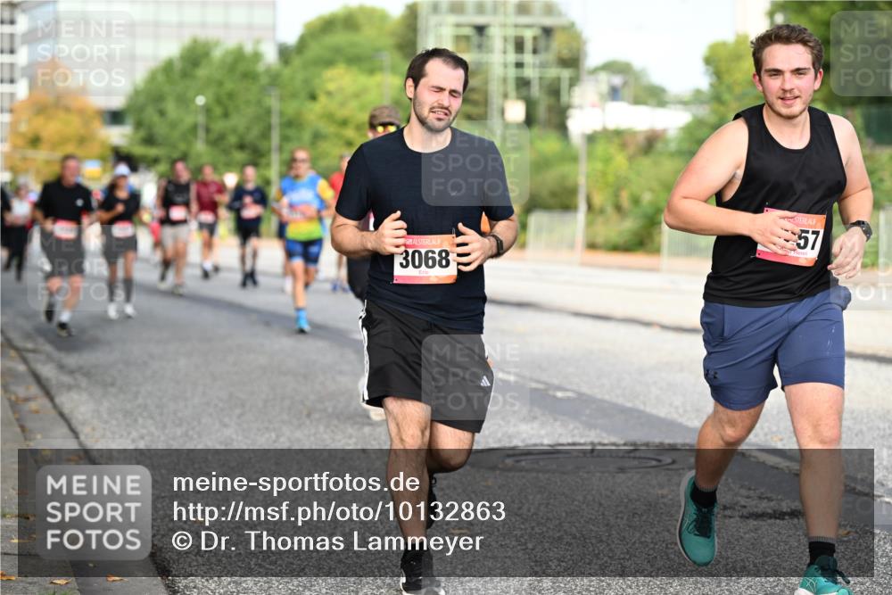 06.09.2026 - CURREX Alsterlauf Dr. Thomas Lammeyer http://msf.ph/oto/10132863 06.09.2026 09:57:16 Laufen 3068, 57 meine-sportfotos.de