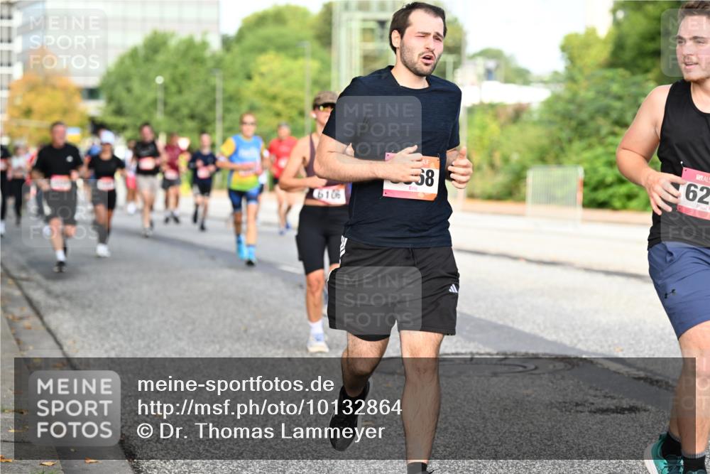 06.09.2026 - CURREX Alsterlauf Dr. Thomas Lammeyer http://msf.ph/oto/10132864 06.09.2026 09:57:16 Laufen 610, 58, 62 meine-sportfotos.de