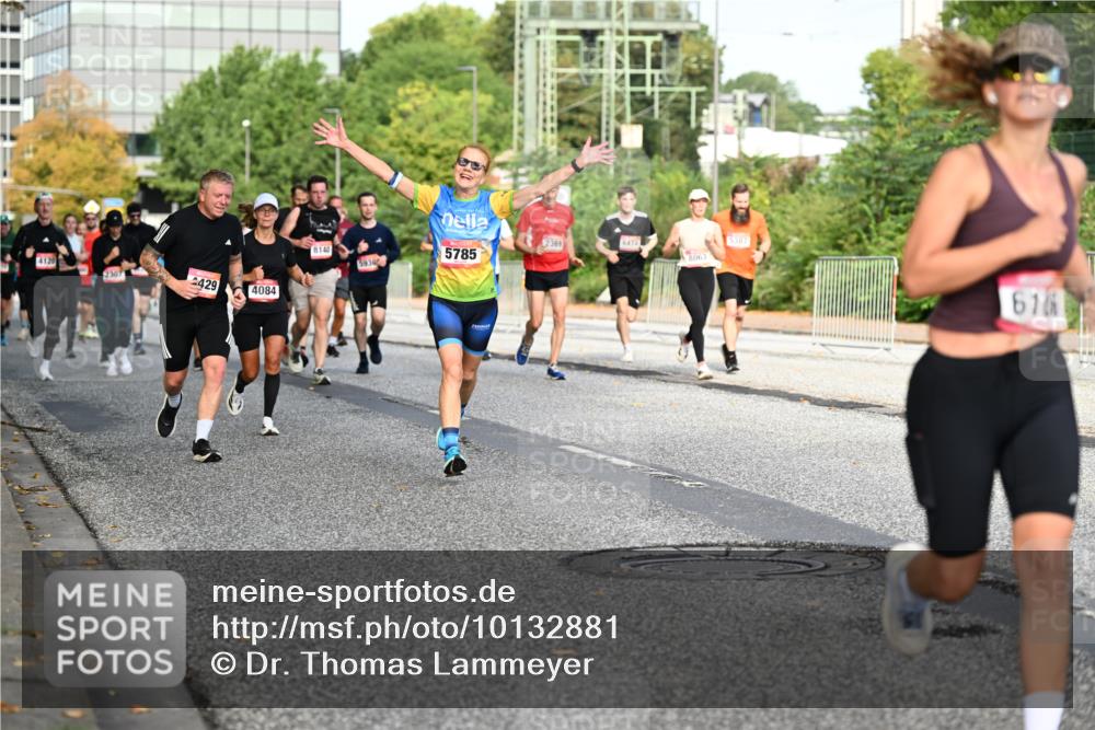 06.09.2026 - CURREX Alsterlauf Dr. Thomas Lammeyer http://msf.ph/oto/10132881 06.09.2026 09:57:18 Laufen 4120, 2307, 2429, 4084, 8140, 2369, 6474, 59300, 5785, 8063, 5387, 61 meine-sportfotos.de
