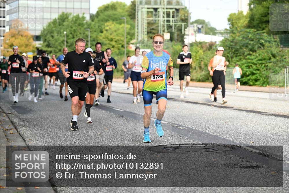 06.09.2026 - CURREX Alsterlauf Dr. Thomas Lammeyer http://msf.ph/oto/10132891 06.09.2026 09:57:19 Laufen 4135, 4429, 084, 5785 meine-sportfotos.de