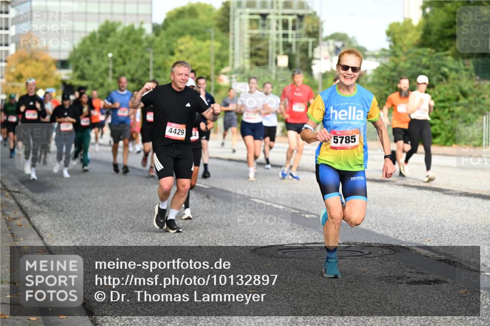 06.09.2026 - CURREX Alsterlauf Dr. Thomas Lammeyer http://msf.ph/oto/10132897 06.09.2026 09:57:19 Laufen 4429, 4, 5785 meine-sportfotos.de