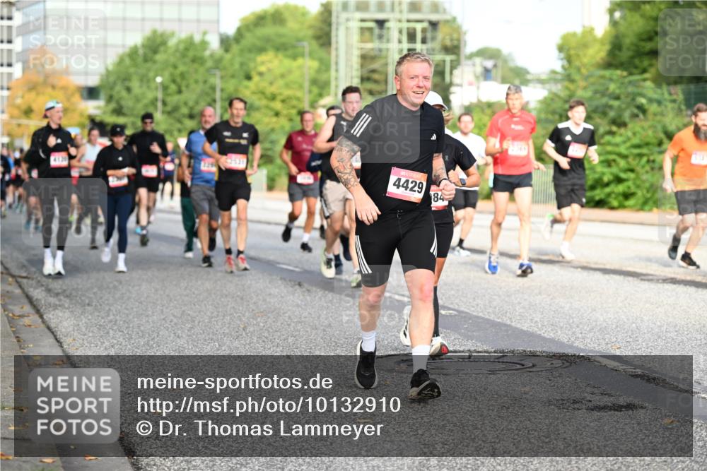 06.09.2026 - CURREX Alsterlauf Dr. Thomas Lammeyer http://msf.ph/oto/10132910 06.09.2026 09:57:20 Laufen 2531, 2249, 4429, 84, 538 meine-sportfotos.de