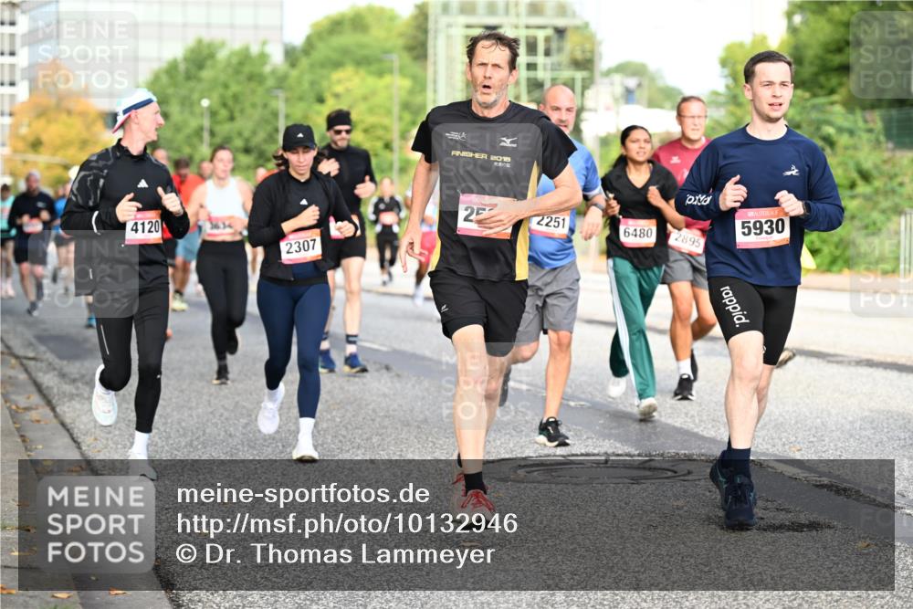 06.09.2026 - CURREX Alsterlauf Dr. Thomas Lammeyer http://msf.ph/oto/10132946 06.09.2026 09:57:24 Laufen 4120, 2307, 2015, 25, 2251, 6480, 2895, 5930 meine-sportfotos.de