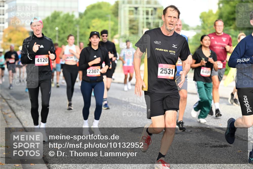 06.09.2026 - CURREX Alsterlauf Dr. Thomas Lammeyer http://msf.ph/oto/10132952 06.09.2026 09:57:24 Laufen 4120, 2015, 2307, 2531, 6480 meine-sportfotos.de