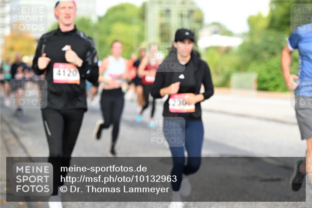 06.09.2026 - CURREX Alsterlauf Dr. Thomas Lammeyer http://msf.ph/oto/10132963 06.09.2026 09:57:25 Laufen 4120 meine-sportfotos.de