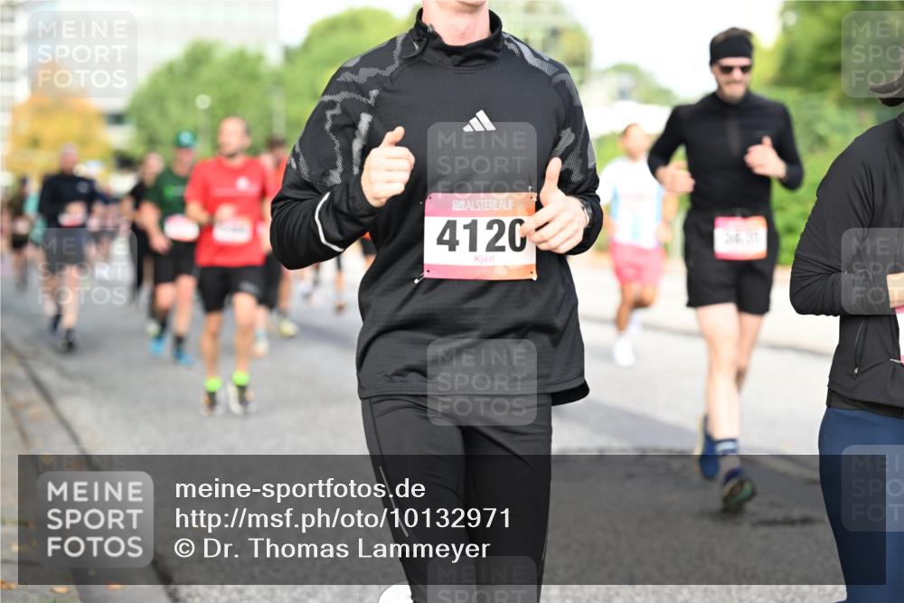 06.09.2026 - CURREX Alsterlauf Dr. Thomas Lammeyer http://msf.ph/oto/10132971 06.09.2026 09:57:26 Laufen 4120, 26, 37 meine-sportfotos.de