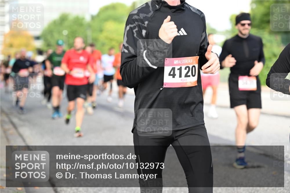 06.09.2026 - CURREX Alsterlauf Dr. Thomas Lammeyer http://msf.ph/oto/10132973 06.09.2026 09:57:27 Laufen 4120 meine-sportfotos.de