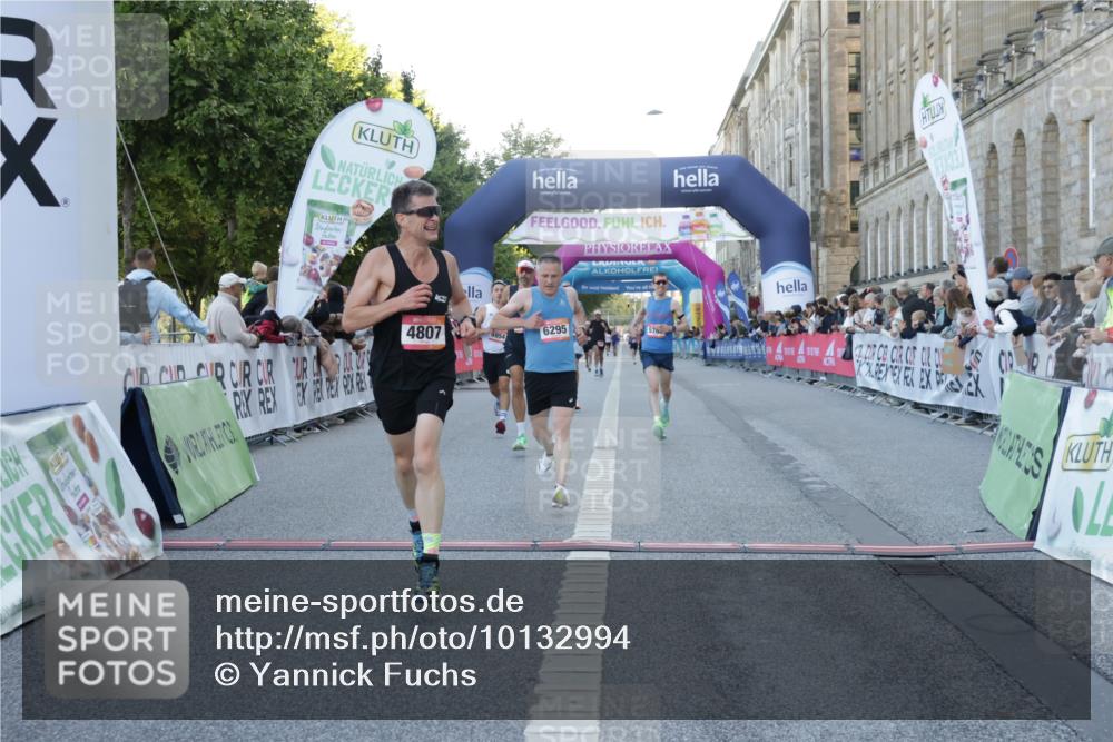 06.09.2026 - CURREX Alsterlauf Yannick Fuchs http://msf.ph/oto/10132994 06.09.2026 09:40:48 Ziel 3786, 4807, 5343, 5768, 5954, 5956, 6129, 6196, 6295 meine-sportfotos.de