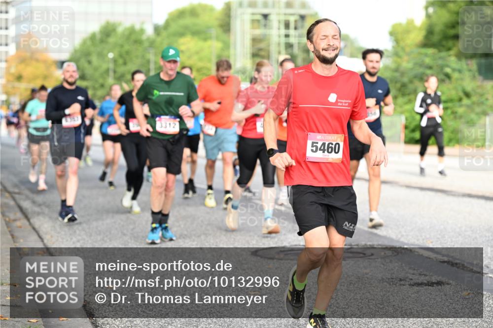 06.09.2026 - CURREX Alsterlauf Dr. Thomas Lammeyer http://msf.ph/oto/10132996 06.09.2026 09:57:29 Laufen 3312, 5460 meine-sportfotos.de