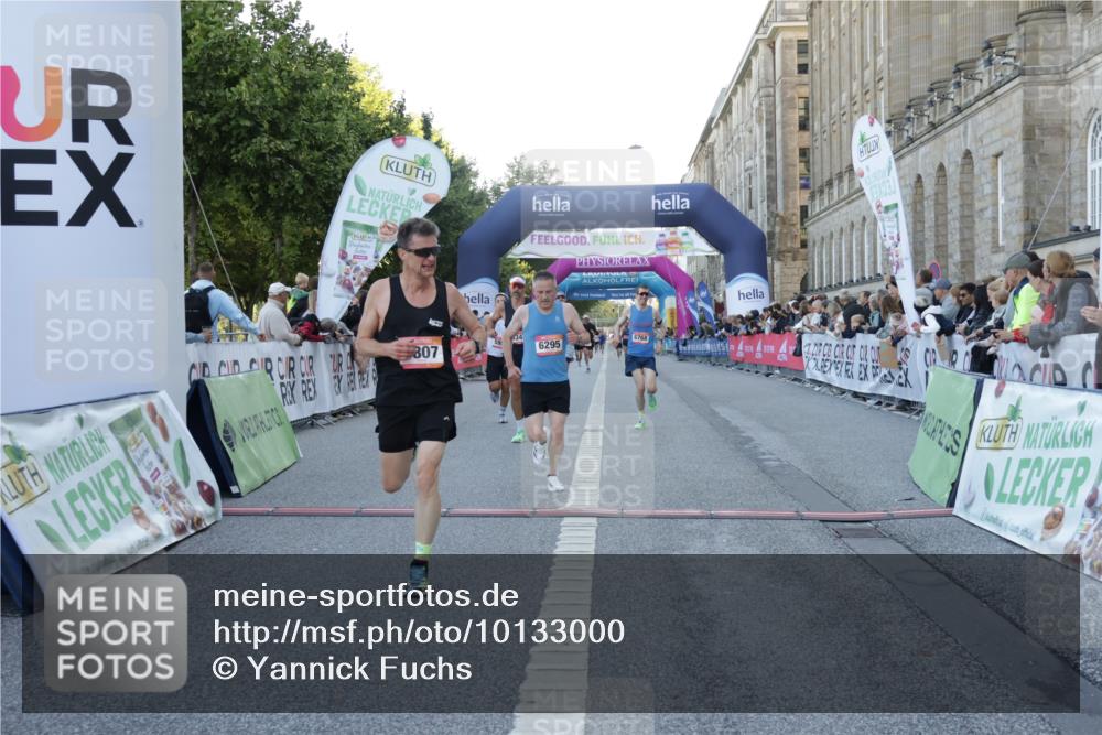 06.09.2026 - CURREX Alsterlauf Yannick Fuchs http://msf.ph/oto/10133000 06.09.2026 09:40:48 Ziel 3786, 4807, 5343, 5768, 5954, 5956, 6129, 6196, 6295 meine-sportfotos.de