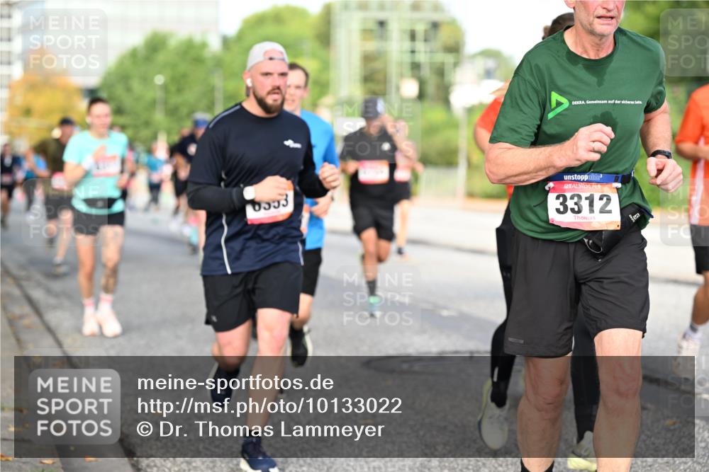 06.09.2026 - CURREX Alsterlauf Dr. Thomas Lammeyer http://msf.ph/oto/10133022 06.09.2026 09:57:31 Laufen 3312 meine-sportfotos.de