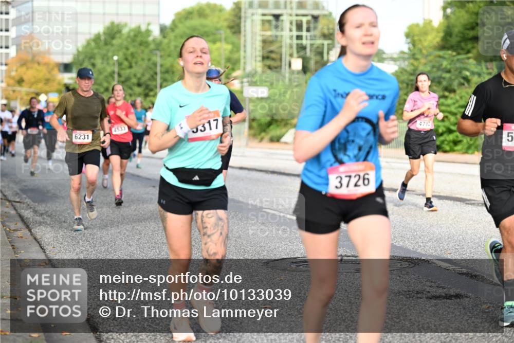 06.09.2026 - CURREX Alsterlauf Dr. Thomas Lammeyer http://msf.ph/oto/10133039 06.09.2026 09:57:33 Laufen 6231, 4533, 5317, 3726, 4712, 5 meine-sportfotos.de