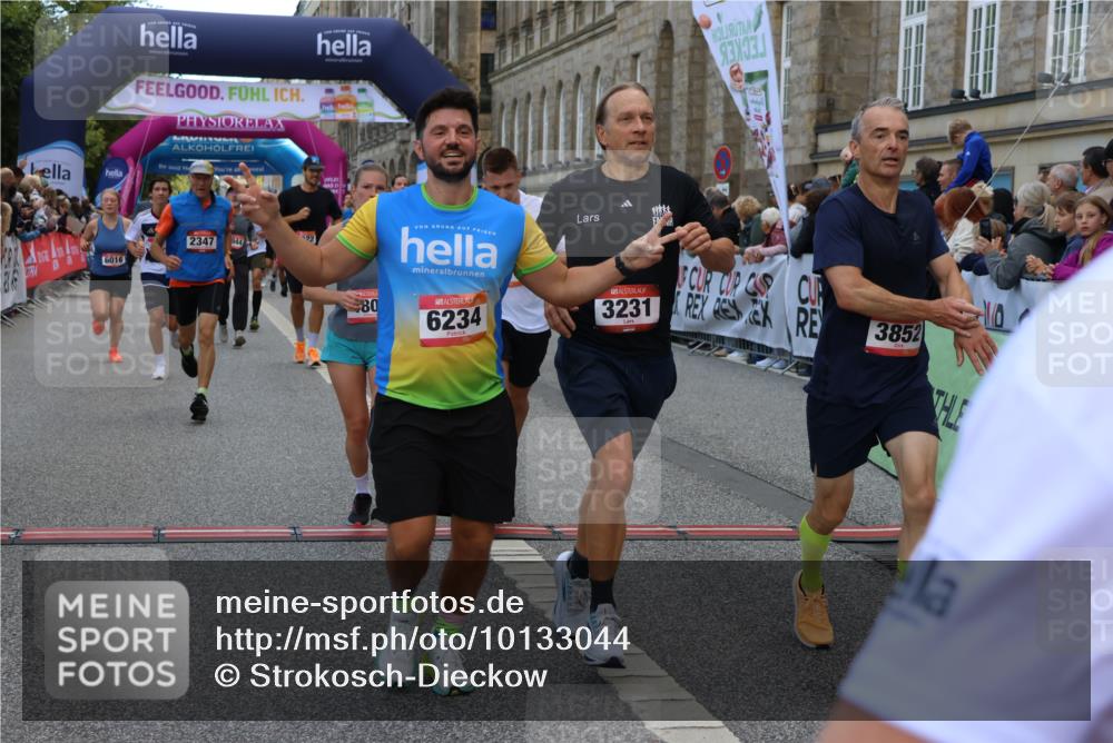 06.09.2026 - CURREX Alsterlauf Strokosch-Dieckow http://msf.ph/oto/10133044 06.09.2026 09:54:04 Ziel 2347, 2518, 3231, 3334, 3483, 3556, 3701, 3852, 3944, 4801, 4803, 4925, 4965, 5273, 5354, 5528, 5684, 5696, 5940, 6016, 6125, 6184, 6234, 8246, 8299, 8322 meine-sportfotos.de