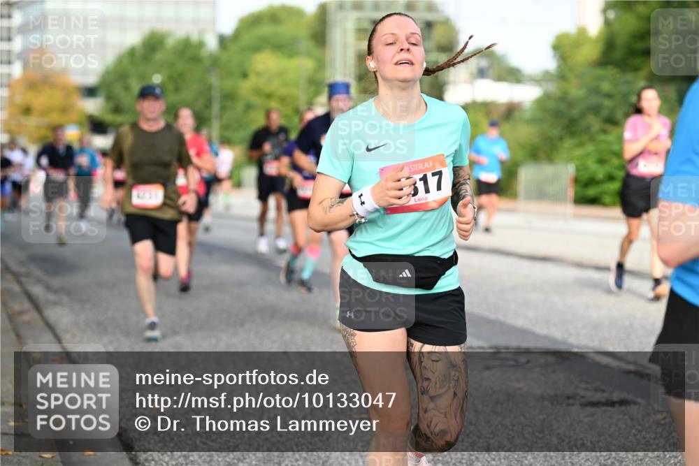 06.09.2026 - CURREX Alsterlauf Dr. Thomas Lammeyer http://msf.ph/oto/10133047 06.09.2026 09:57:34 Laufen 17 meine-sportfotos.de