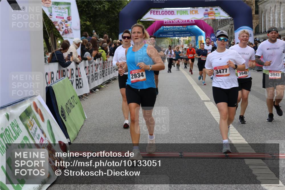 06.09.2026 - CURREX Alsterlauf Strokosch-Dieckow http://msf.ph/oto/10133051 06.09.2026 10:06:55 Ziel 2428, 2459, 2934, 2963, 3303, 3500, 3501, 3502, 3675, 3943, 3945, 5073, 5091, 5143, 5471, 6285, 8017, 8276 meine-sportfotos.de