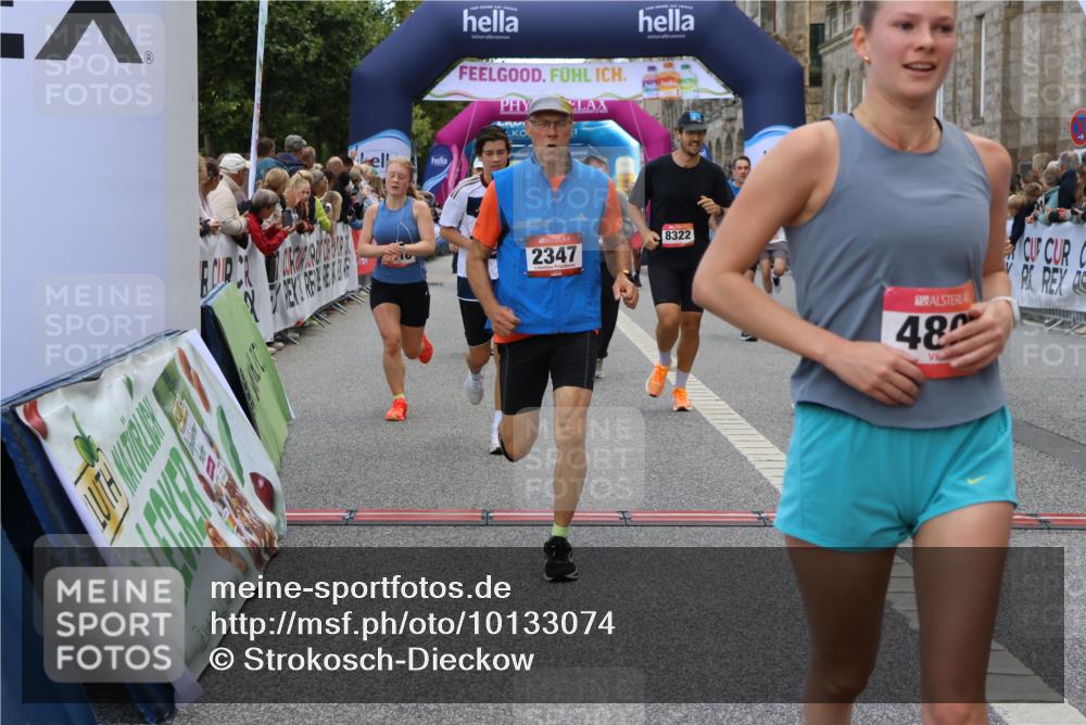 06.09.2026 - CURREX Alsterlauf Strokosch-Dieckow http://msf.ph/oto/10133074 06.09.2026 09:54:06 Ziel 2347, 3231, 3334, 3483, 3556, 3701, 3852, 3944, 4053, 4054, 4801, 4803, 4925, 4965, 5103, 5273, 5354, 5528, 5684, 5696, 5940, 6016, 6184, 6234, 8246, 8299, 8322 meine-sportfotos.de