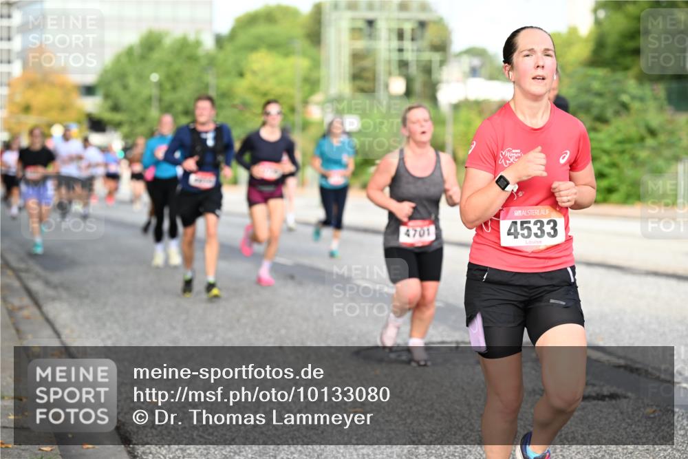 06.09.2026 - CURREX Alsterlauf Dr. Thomas Lammeyer http://msf.ph/oto/10133080 06.09.2026 09:57:38 Laufen 4701, 4533 meine-sportfotos.de