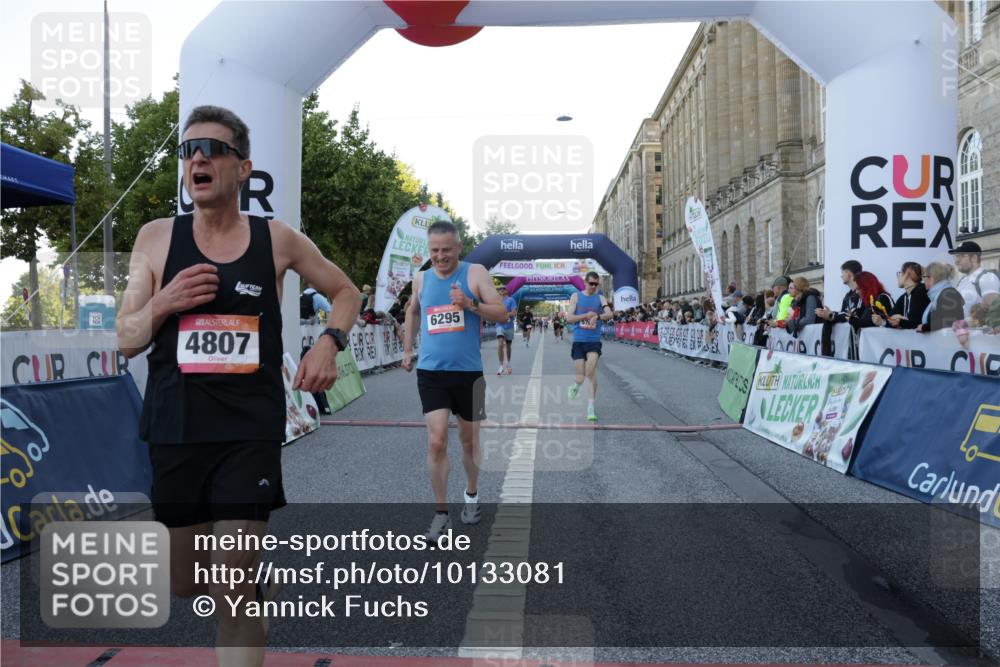 06.09.2026 - CURREX Alsterlauf Yannick Fuchs http://msf.ph/oto/10133081 06.09.2026 09:40:50 Ziel 3786, 4807, 5343, 5768, 5954, 5956, 6129, 6196, 6295 meine-sportfotos.de