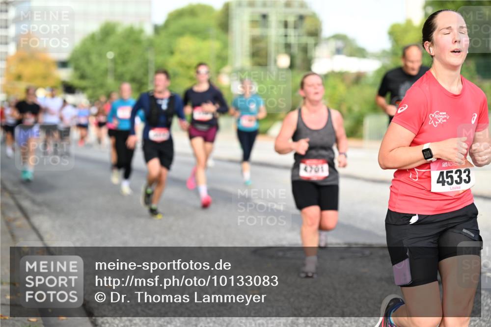 06.09.2026 - CURREX Alsterlauf Dr. Thomas Lammeyer http://msf.ph/oto/10133083 06.09.2026 09:57:38 Laufen 4701, 4533 meine-sportfotos.de