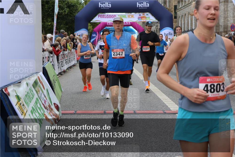 06.09.2026 - CURREX Alsterlauf Strokosch-Dieckow http://msf.ph/oto/10133090 06.09.2026 09:54:06 Ziel 2347, 3231, 3334, 3483, 3556, 3701, 3852, 3944, 4053, 4054, 4801, 4803, 4925, 4965, 5103, 5273, 5354, 5528, 5684, 5696, 5940, 6016, 6184, 6234, 8246, 8299, 8322 meine-sportfotos.de