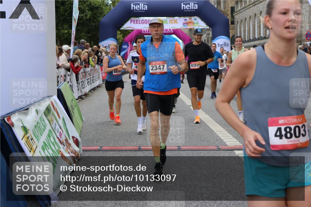 06.09.2026 - CURREX Alsterlauf Strokosch-Dieckow http://msf.ph/oto/10133097 06.09.2026 09:54:06 Ziel 2347, 3231, 3334, 3483, 3556, 3701, 3852, 3944, 4053, 4054, 4801, 4803, 4925, 4965, 5103, 5273, 5354, 5528, 5684, 5696, 5940, 6016, 6184, 6234, 8246, 8299, 8322 meine-sportfotos.de