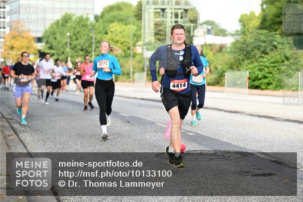 06.09.2026 - CURREX Alsterlauf Dr. Thomas Lammeyer http://msf.ph/oto/10133100 06.09.2026 09:57:40 Laufen 3274, 4414, 5139 meine-sportfotos.de
