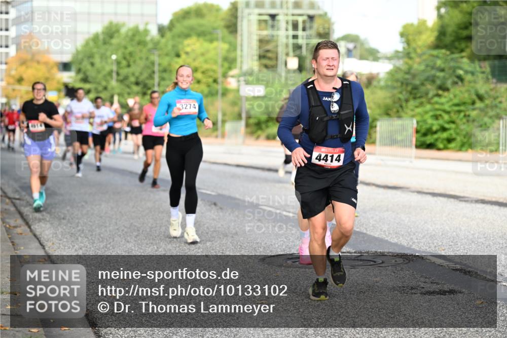 06.09.2026 - CURREX Alsterlauf Dr. Thomas Lammeyer http://msf.ph/oto/10133102 06.09.2026 09:57:40 Laufen 3274, 4414 meine-sportfotos.de