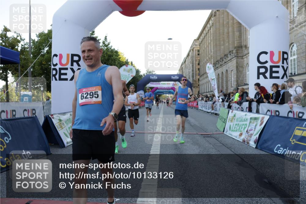 06.09.2026 - CURREX Alsterlauf Yannick Fuchs http://msf.ph/oto/10133126 06.09.2026 09:40:51 Ziel 3786, 4657, 4807, 5343, 5383, 5768, 5954, 5956, 6129, 6196, 6295 meine-sportfotos.de
