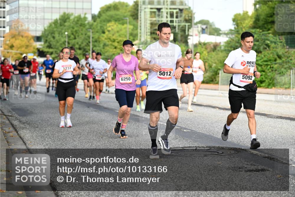 06.09.2026 - CURREX Alsterlauf Dr. Thomas Lammeyer http://msf.ph/oto/10133166 06.09.2026 09:57:46 Laufen 5237, 6250, 5012, 2, 5092 meine-sportfotos.de