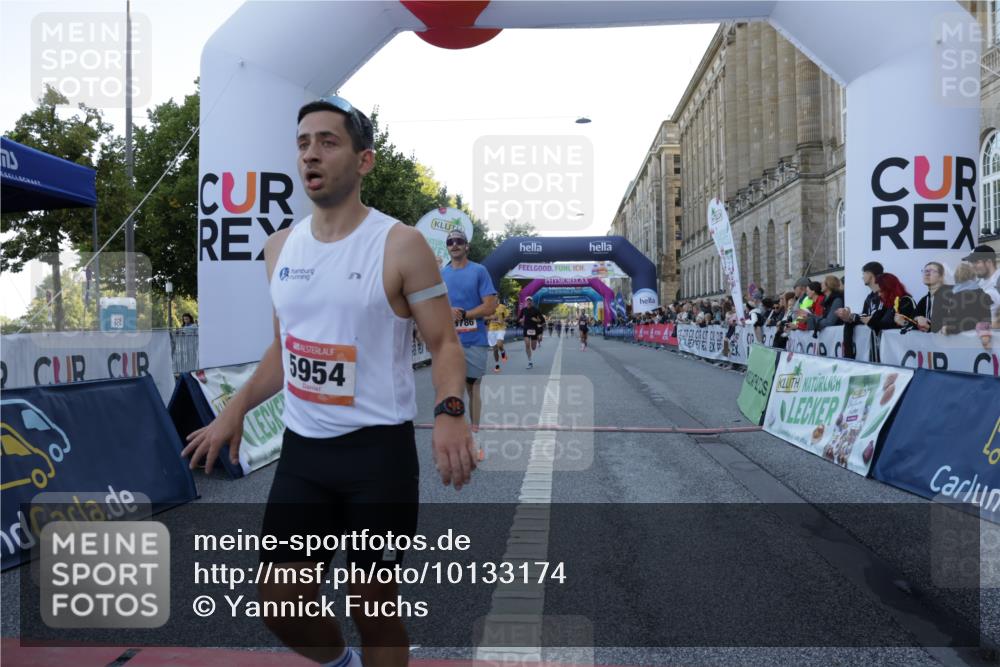 06.09.2026 - CURREX Alsterlauf Yannick Fuchs http://msf.ph/oto/10133174 06.09.2026 09:40:53 Ziel 3786, 4657, 4807, 5343, 5383, 5768, 5954, 6196, 6295 meine-sportfotos.de
