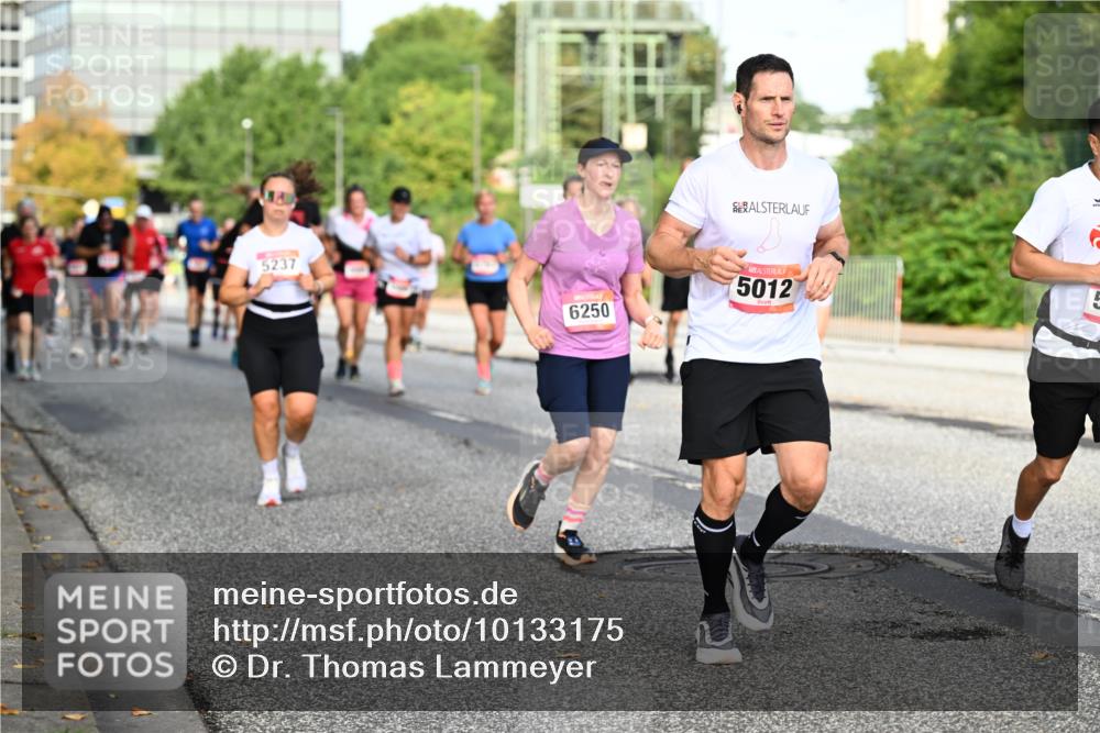 06.09.2026 - CURREX Alsterlauf Dr. Thomas Lammeyer http://msf.ph/oto/10133175 06.09.2026 09:57:47 Laufen 5237, 6250, 5012 meine-sportfotos.de