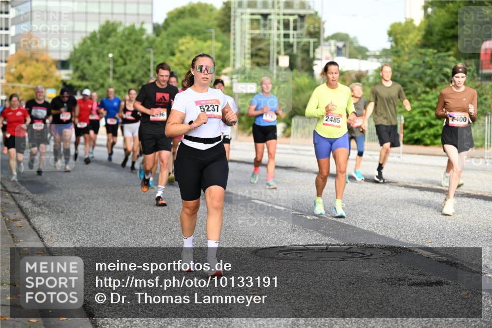 06.09.2026 - CURREX Alsterlauf Dr. Thomas Lammeyer http://msf.ph/oto/10133191 06.09.2026 09:57:48 Laufen 36, 5237, 400, 2485 meine-sportfotos.de