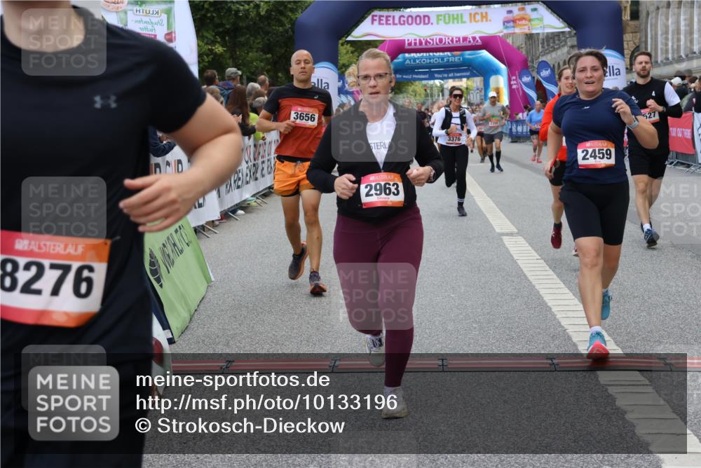 06.09.2026 - CURREX Alsterlauf Strokosch-Dieckow http://msf.ph/oto/10133196 06.09.2026 10:07:00 Ziel 2148, 2459, 2934, 2963, 3303, 3376, 3656, 3943, 3945, 5073, 5091, 5527, 5792, 5937, 8276 meine-sportfotos.de