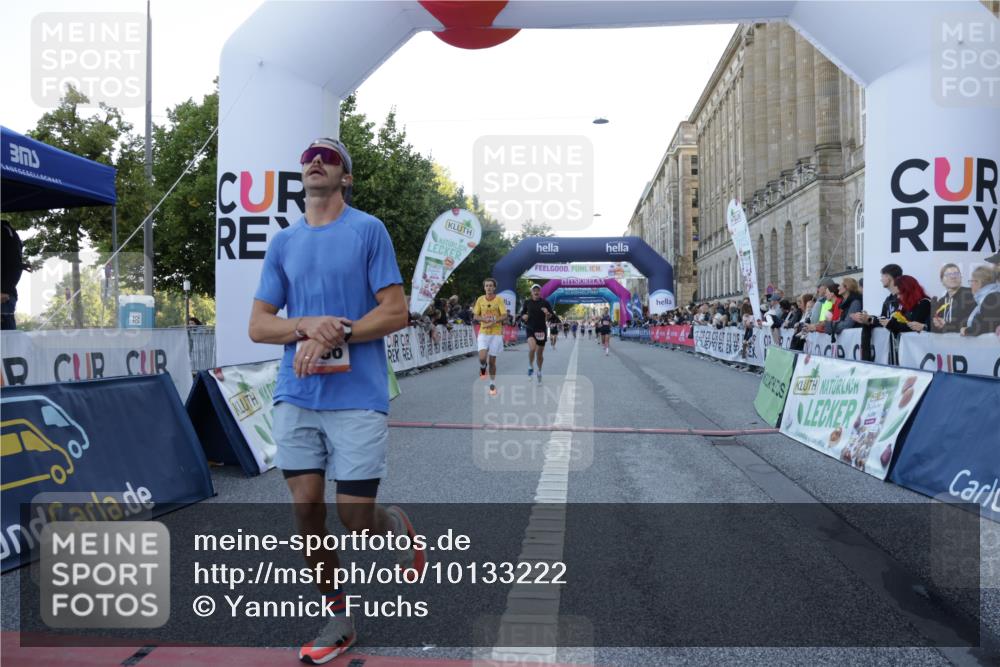06.09.2026 - CURREX Alsterlauf Yannick Fuchs http://msf.ph/oto/10133222 06.09.2026 09:40:54 Ziel 3786, 4657, 4807, 5343, 5383, 5768, 5954, 6295 meine-sportfotos.de