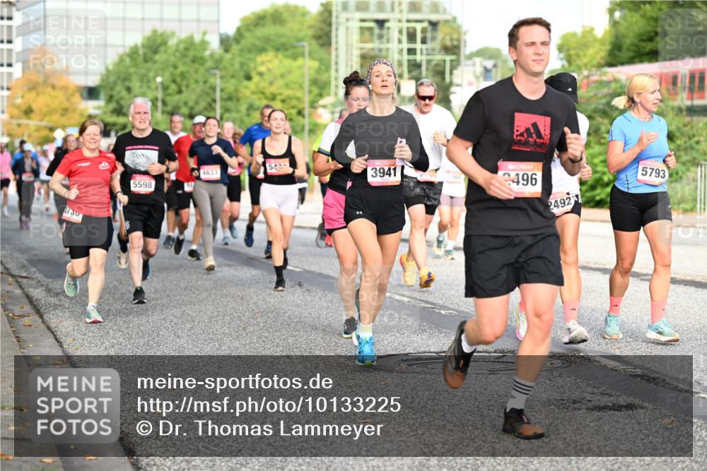 06.09.2026 - CURREX Alsterlauf Dr. Thomas Lammeyer http://msf.ph/oto/10133225 06.09.2026 09:57:51 Laufen 730, 5598, 4633, 543, 3941, 496, 2492, 5793 meine-sportfotos.de