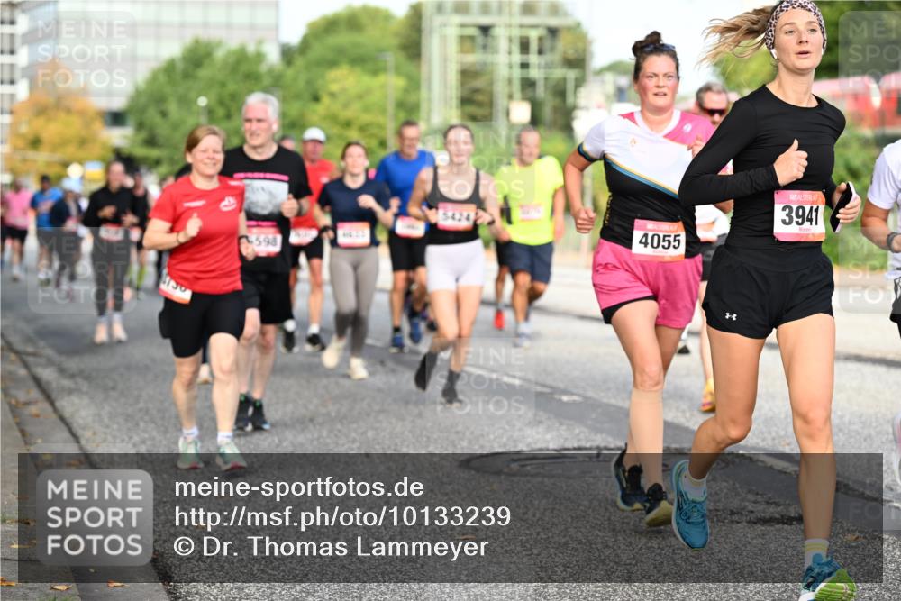 06.09.2026 - CURREX Alsterlauf Dr. Thomas Lammeyer http://msf.ph/oto/10133239 06.09.2026 09:57:53 Laufen 593, 4055, 3941 meine-sportfotos.de