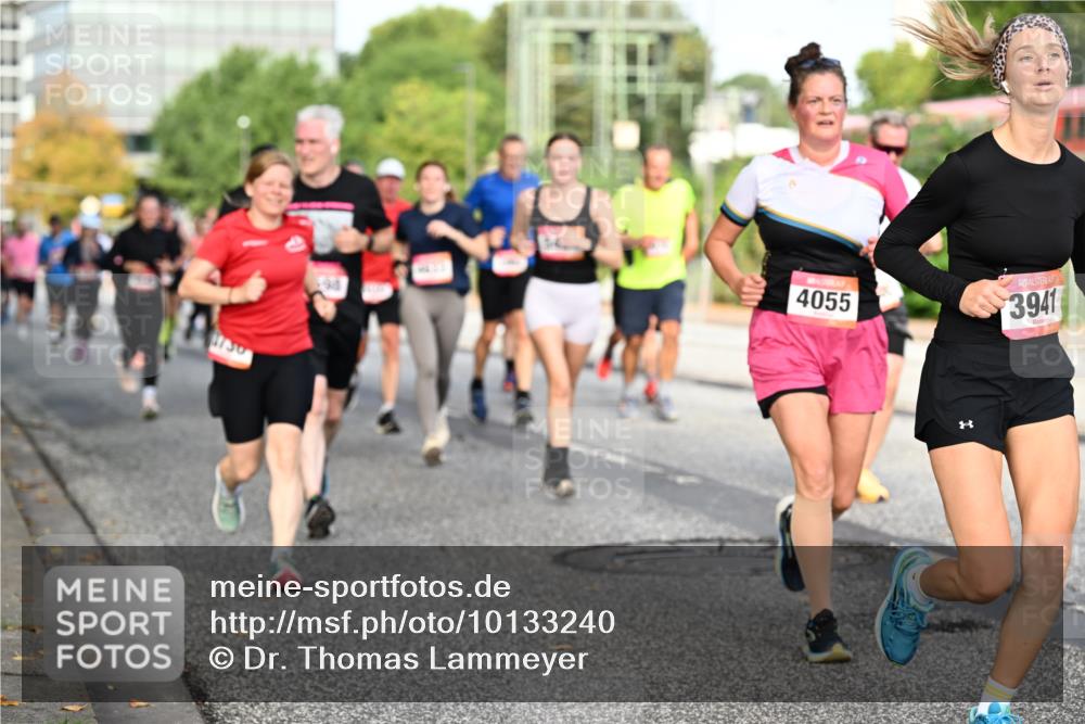 06.09.2026 - CURREX Alsterlauf Dr. Thomas Lammeyer http://msf.ph/oto/10133240 06.09.2026 09:57:53 Laufen 4055, 3941 meine-sportfotos.de