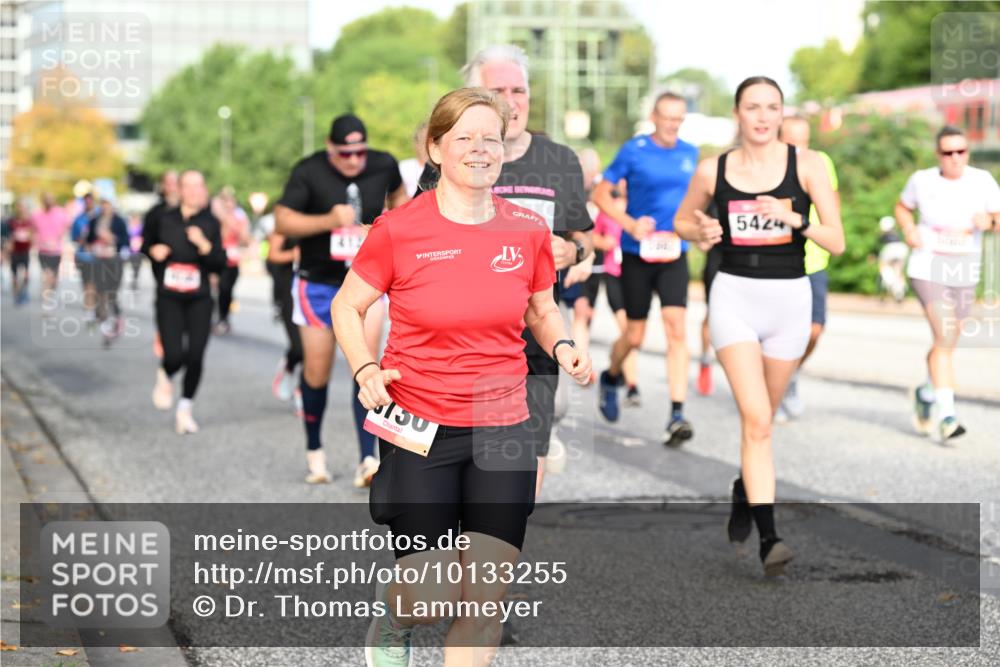 06.09.2026 - CURREX Alsterlauf Dr. Thomas Lammeyer http://msf.ph/oto/10133255 06.09.2026 09:57:54 Laufen 150, 5424 meine-sportfotos.de