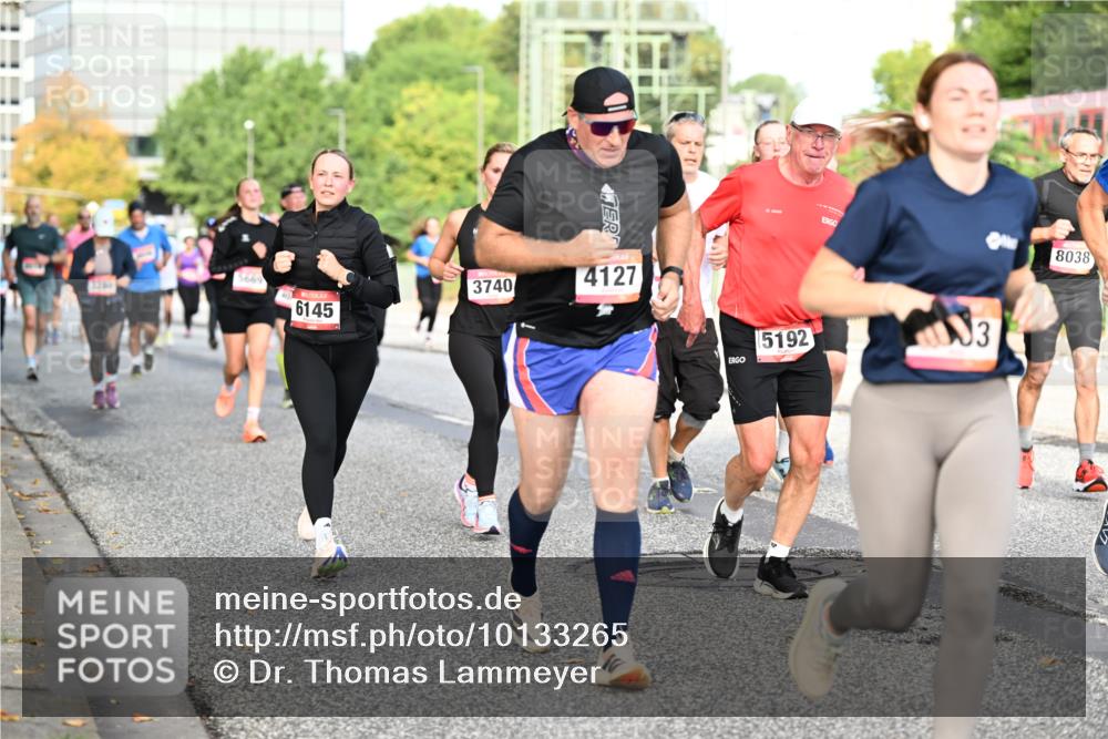 06.09.2026 - CURREX Alsterlauf Dr. Thomas Lammeyer http://msf.ph/oto/10133265 06.09.2026 09:57:56 Laufen 5669, 6145, 3740, 4127, 5192, 3, 8038 meine-sportfotos.de