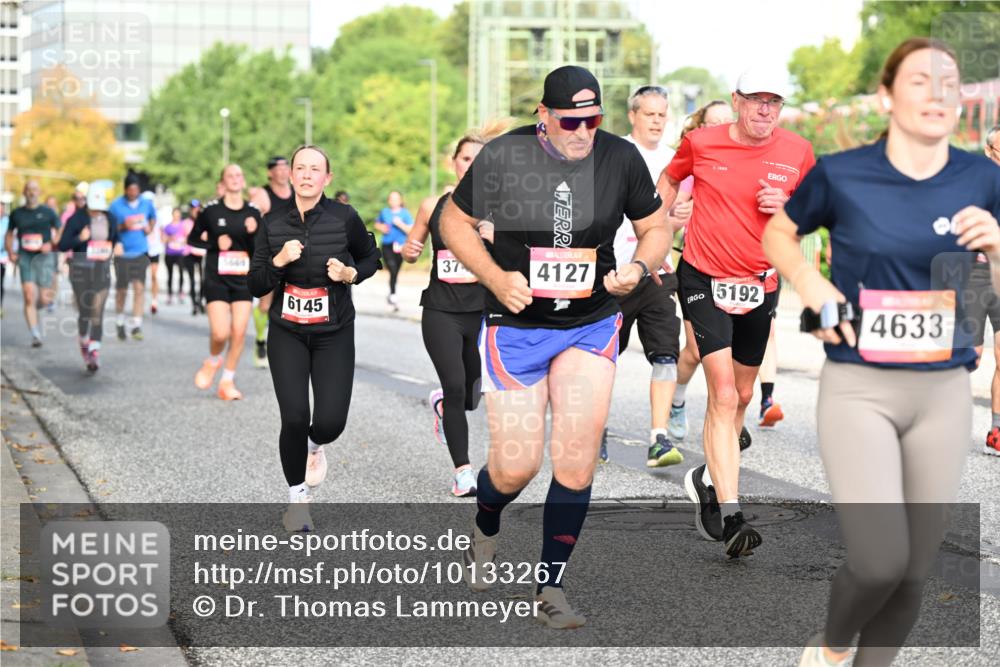06.09.2026 - CURREX Alsterlauf Dr. Thomas Lammeyer http://msf.ph/oto/10133267 06.09.2026 09:57:56 Laufen 5669, 6145, 37, 4127, 5192, 4633 meine-sportfotos.de