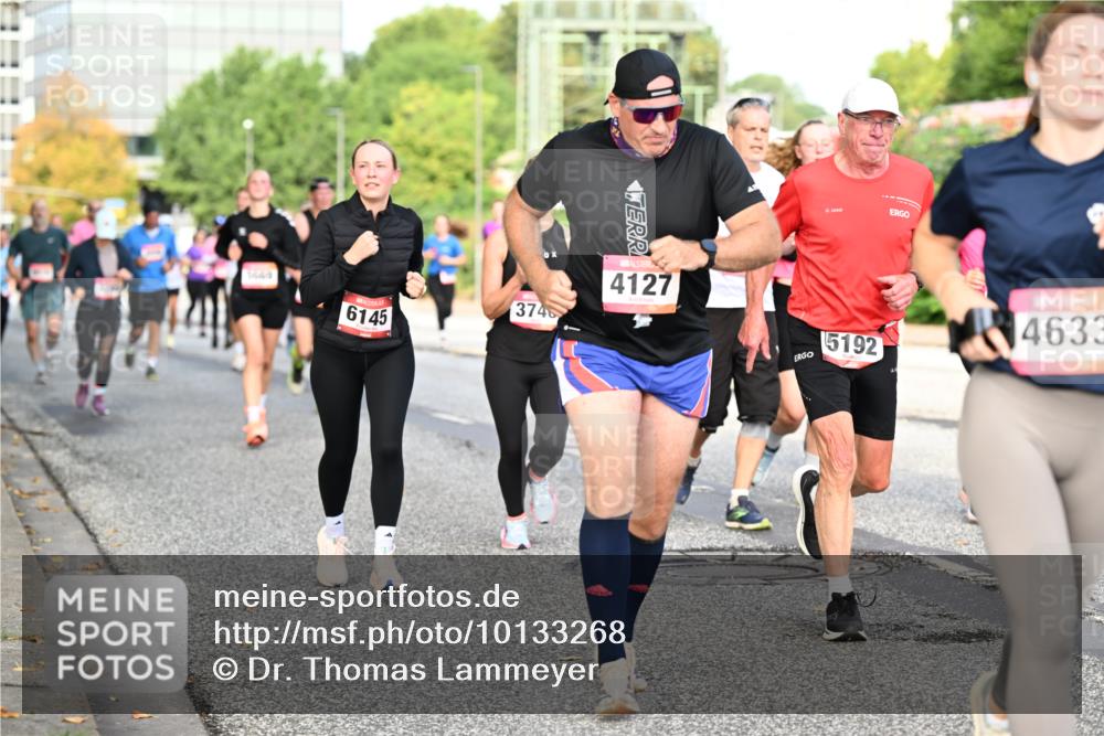 06.09.2026 - CURREX Alsterlauf Dr. Thomas Lammeyer http://msf.ph/oto/10133268 06.09.2026 09:57:56 Laufen 6145, 374, 4127, 4633, 5192 meine-sportfotos.de