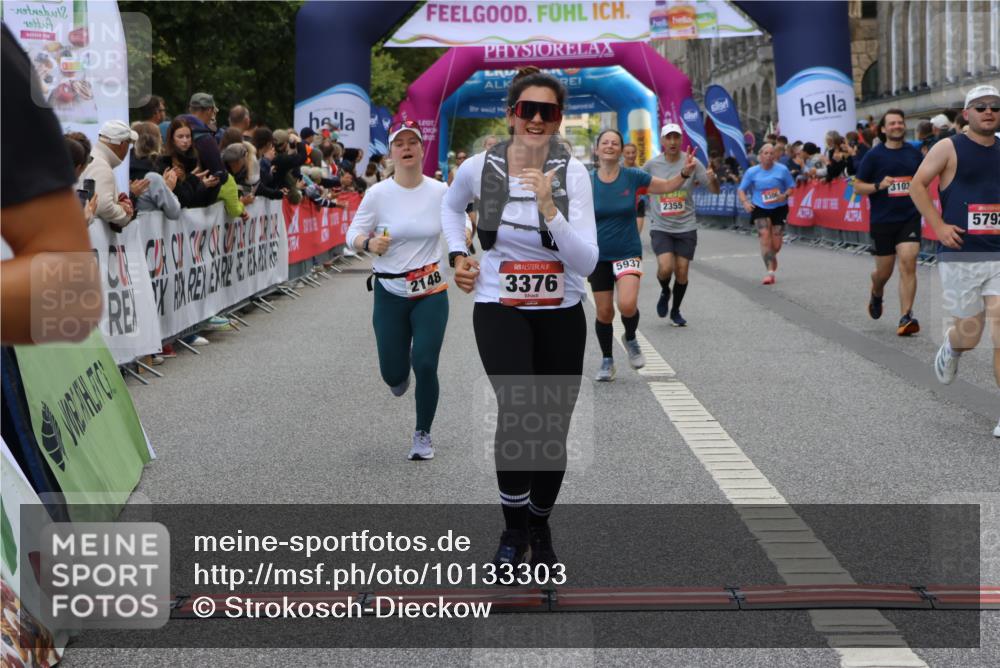 06.09.2026 - CURREX Alsterlauf Strokosch-Dieckow http://msf.ph/oto/10133303 06.09.2026 10:07:03 Ziel 2148, 2355, 2459, 2963, 3103, 3303, 3376, 3607, 3656, 3943, 3945, 5073, 5091, 5527, 5792, 5937, 8276 meine-sportfotos.de
