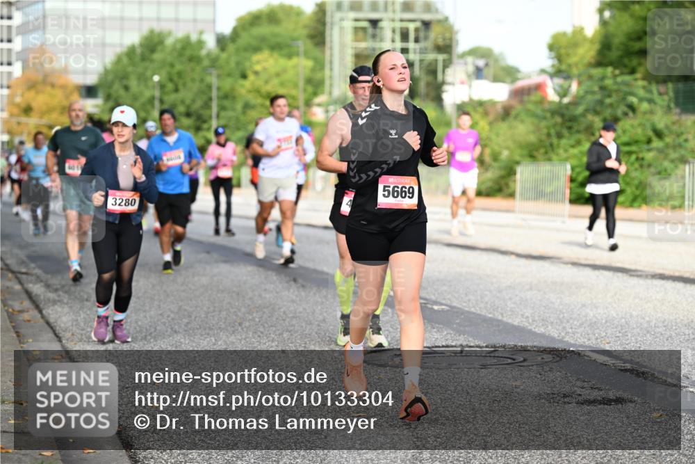 06.09.2026 - CURREX Alsterlauf Dr. Thomas Lammeyer http://msf.ph/oto/10133304 06.09.2026 09:57:59 Laufen 3280, 5669 meine-sportfotos.de