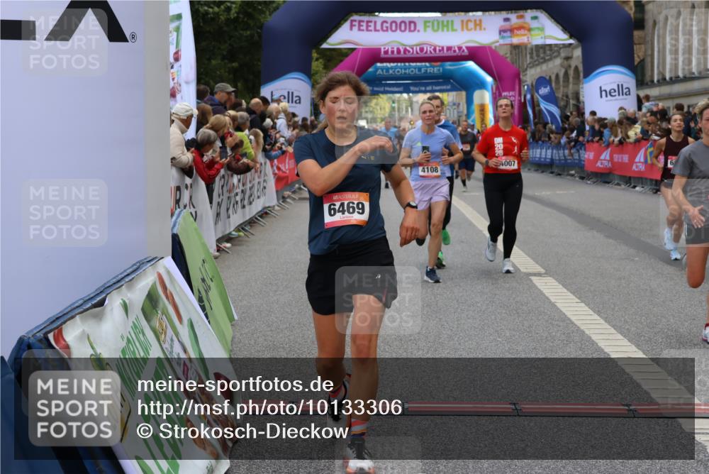 06.09.2026 - CURREX Alsterlauf Strokosch-Dieckow http://msf.ph/oto/10133306 06.09.2026 09:54:26 Ziel 3393, 3591, 3770, 4007, 4108, 4316, 4326, 4574, 4661, 5579, 5934, 6051, 6163, 6175, 6194, 6442, 6469, 8179 meine-sportfotos.de