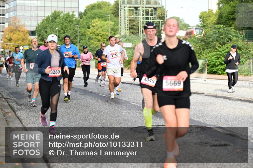 06.09.2026 - CURREX Alsterlauf Dr. Thomas Lammeyer http://msf.ph/oto/10133311 06.09.2026 09:58:00 Laufen 60, 3280, 460, 6171, 5856, 2733, 4049, 5669 meine-sportfotos.de