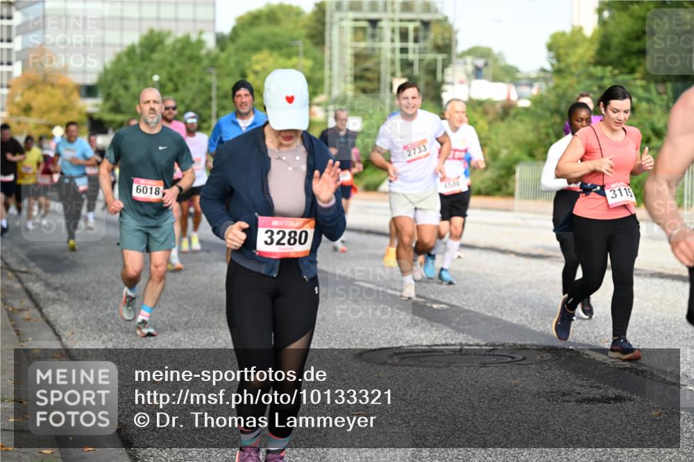 06.09.2026 - CURREX Alsterlauf Dr. Thomas Lammeyer http://msf.ph/oto/10133321 06.09.2026 09:58:01 Laufen 6018, 3280, 2733, 4581, 3115 meine-sportfotos.de