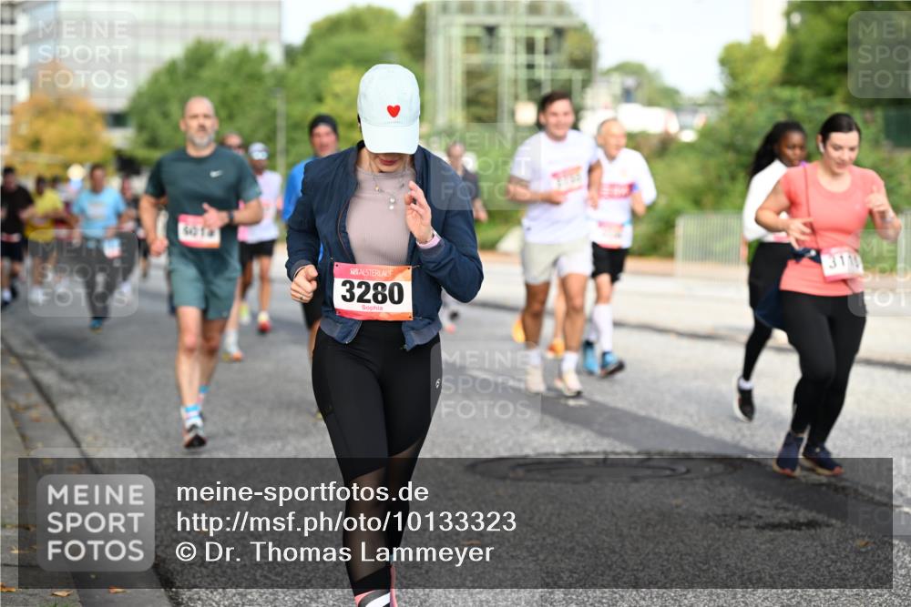 06.09.2026 - CURREX Alsterlauf Dr. Thomas Lammeyer http://msf.ph/oto/10133323 06.09.2026 09:58:02 Laufen 3280, 3119 meine-sportfotos.de