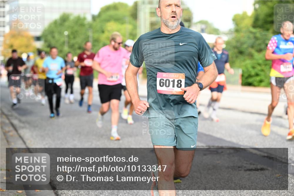06.09.2026 - CURREX Alsterlauf Dr. Thomas Lammeyer http://msf.ph/oto/10133347 06.09.2026 09:58:04 Laufen 6018 meine-sportfotos.de
