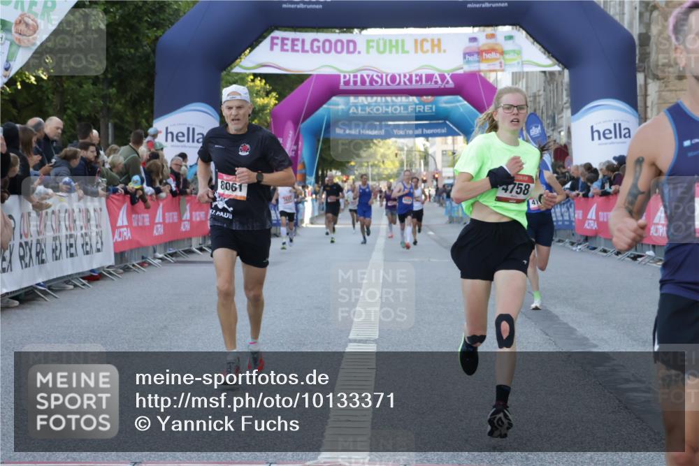 06.09.2026 - CURREX Alsterlauf Yannick Fuchs http://msf.ph/oto/10133371 06.09.2026 09:41:00 Ziel 3786, 4172, 4657, 4758, 5383, 5602, 8061 meine-sportfotos.de